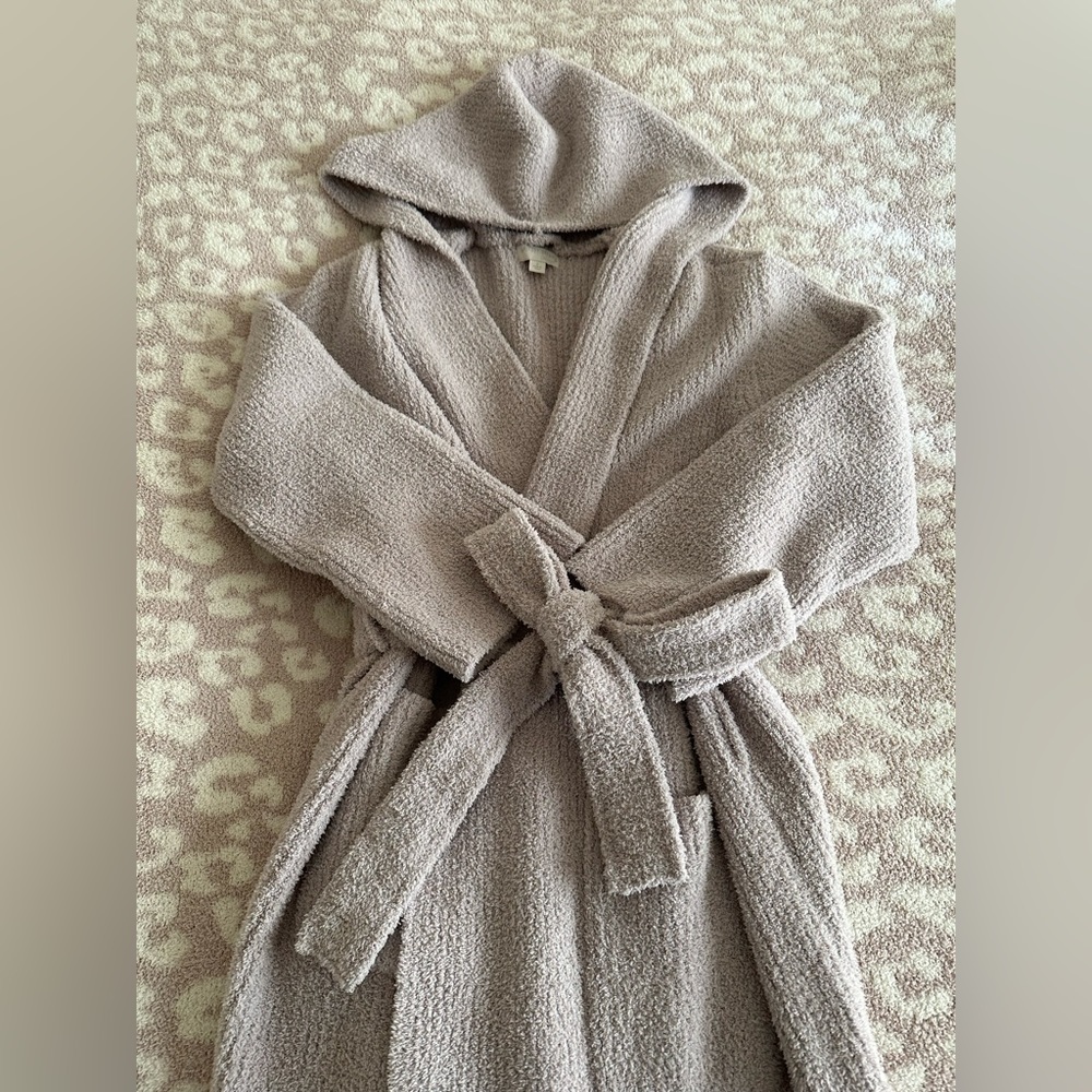 Barefoot Dreams Robe - Picture 2 of 5